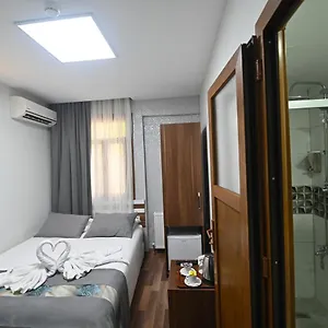 4* Otel Safir Gold