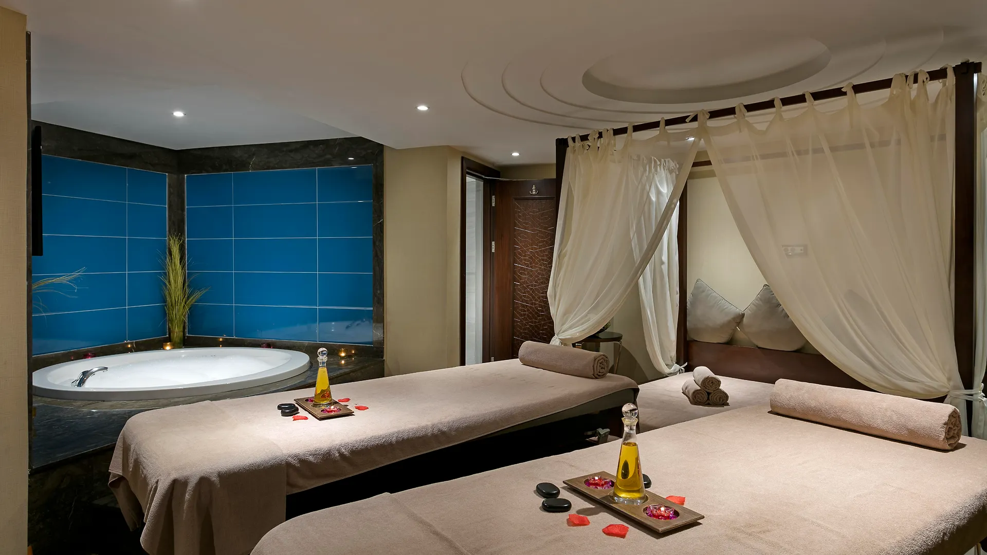 Hotel Titanic Business Kartal Istanbul 5*,